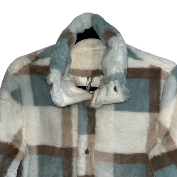 NoraCora On The Search Plaid Faux Fur Jacket Size M - Picture 5 of 11